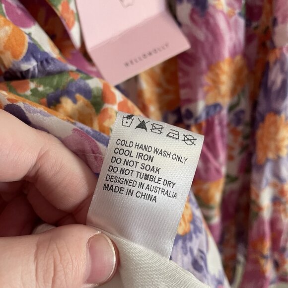 Hello Molly Women 4 Colorful Floral Swoon Over You Tiered Halter Mini Dress NWT - Picture 15 of 15